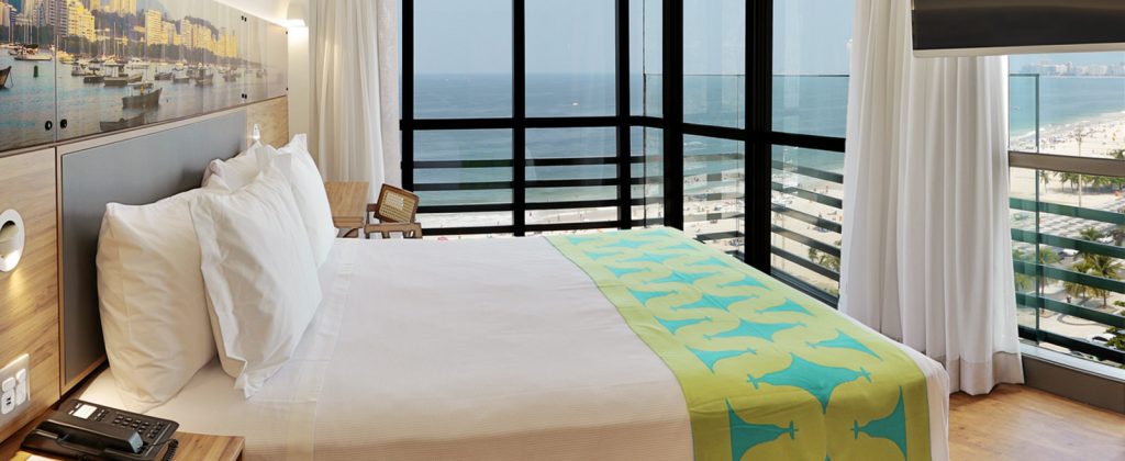 Ocean view room in Hotel Arena Leme. 