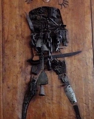Carybe sculture avec sabre