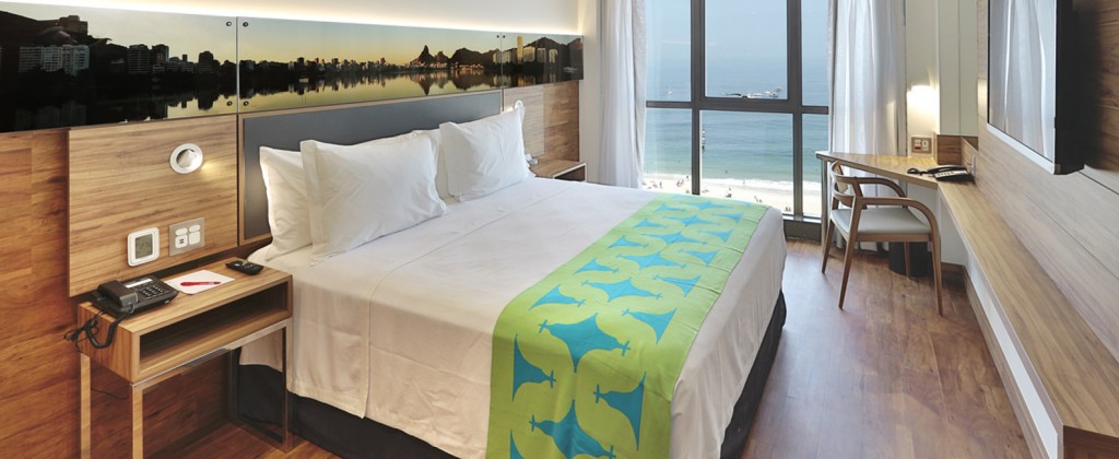 Room in the standard hotel Arena Leme. 