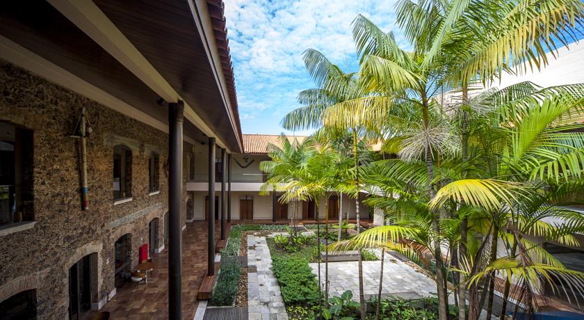 A view of the Atrium quinta das pedras, one of our accommodation options.