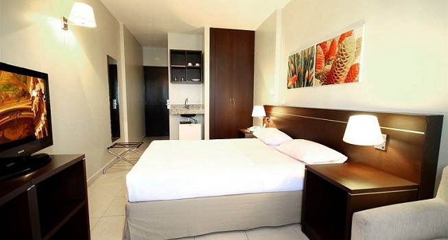 Hotel Sao Paul Manaus - bedroom view with TV. 
