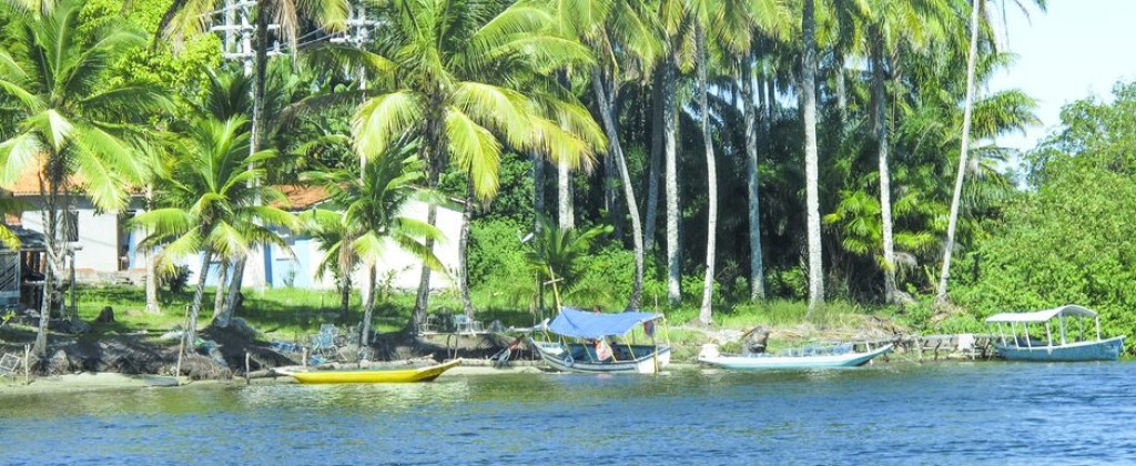 A beautiful sunny day on the shores of Morro de Sao Paulo.