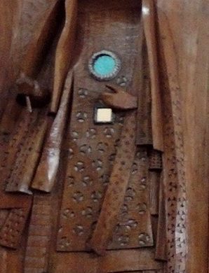 sculpture Carybe oeil sur porte