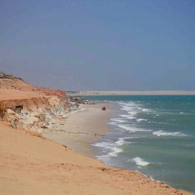 Canoa Quebrada, buggy on the beach.