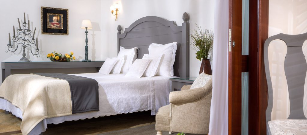 Charming room in Casa do Santo Antonio pousada. 