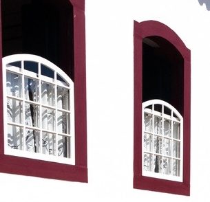 fenêtres rouges Tiradentes