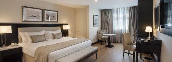 chambre-avec-vue-mer-laterale-hotel-miramar-rio